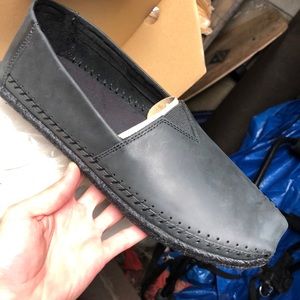 Toms Men Black Full Grain Leather On Rope ✨